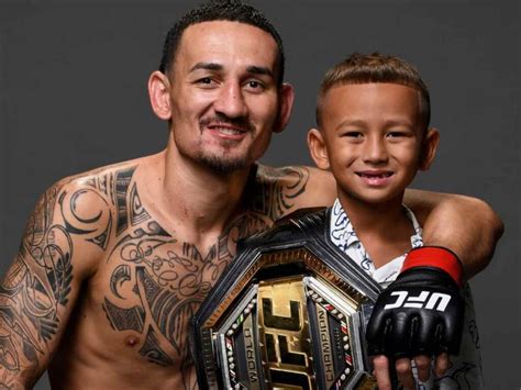 max holloway tapology|max holloway age.